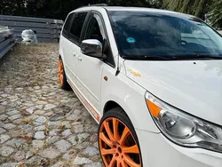 Weiß Gebraucht 2011 VW Routan Van / Kleinbus | 10.900 €