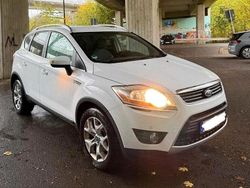 Weiß Gebraucht 2011 Ford Kuga SUV | 4.700 € (Fairer Preis)