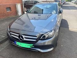 Gebraucht 2018 Mercedes E220 Exclusive Limousine | 30.000 € (Fairer Preis)