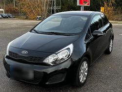 Schwarz Gebraucht 2012 Kia Rio Kleinwagen | 5.499 €