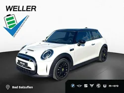 Weiss Gebraucht 2023 Mini Cooper Kleinwagen | 19.950 €