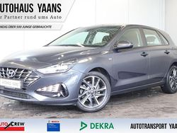 Grau Gebraucht 2023 Hyundai i30 Trend Limousine | 13.789 € (Guter Preis)