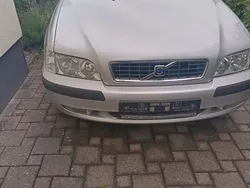 Silber Gebraucht 2002 Volvo S40 Comfort Limousine | 900 € (Superpreis)