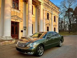 Grün Gebraucht 2005 Lexus LS430 Limousine | 30.000 €