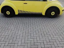 Gelb Gebraucht 1999 VW Beetle Limousine | 2.900 € (Teuer)