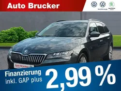 Grau Gebraucht 2021 Skoda Superb Ambition Kombi | 19.920 € (Fairer Preis)