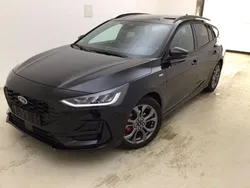Obsidianschwarz metallic (metallic) Gebraucht 2024 Ford Focus ST-Line X Kombi | 24.890 € (Superpreis)