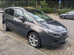Grau Gebraucht 2014 Opel Zafira Tourer Active Van / Kleinbus | 7.999 € (Teuer)