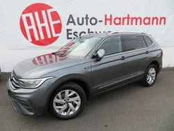 Grau Gebraucht 2023 VW Tiguan Allspace Life SUV | 31.980 € (Guter Preis)