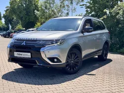 Silber Gebraucht 2020 Mitsubishi Outlander Spirit+ SUV | 22.490 € (Fairer Preis)