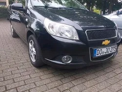 Schwarz Gebraucht 2010 Chevrolet Aveo Kleinwagen | 1.600 €
