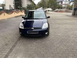 Gebraucht 2002 Ford Fiesta Ambiente Kleinwagen | 1.750 € (Fairer Preis)
