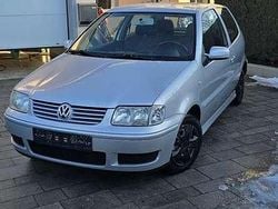 Grau Gebraucht 2001 VW Polo Style Coupé | 500 € (Superpreis)