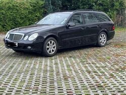 Schwarz Gebraucht 2008 Mercedes E220 Kombi | 2.900 € (Superpreis)