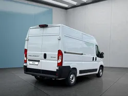 Weiß Neu 2025 Peugeot Boxer Van | 39.049 €