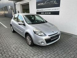 Grau Gebraucht 2012 Renault Clio III Dynamique Kleinwagen | 3.670 € (Fairer Preis)