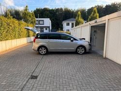 Silber Gebraucht 2012 Peugeot 5008 Van / Kleinbus | 7.850 € (Etwas zu teuer)