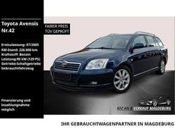 Blau Gebraucht 2005 Toyota Avensis Executive Kombi | 2.490 € (Fairer Preis)