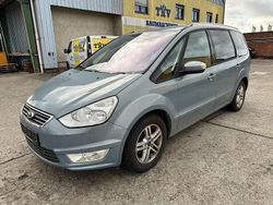 Grau Gebraucht 2010 Ford Galaxy Trend Van / Kleinbus | 4.000 € (Guter Preis)