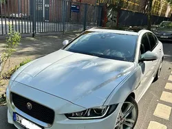 Weiß Gebraucht 2017 Jaguar XE R-Sport Limousine | 15.999 € (Fairer Preis)