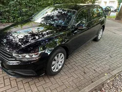 Schwarz Gebraucht 2021 VW Passat Kombi | 18.900 € (Superpreis)