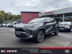 Schwarz Gebraucht 2025 Toyota Yaris Cross SUV | 29.888 € (Fairer Preis)