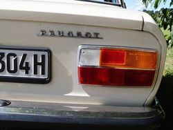 Weiß Gebraucht 1977 Peugeot 304 Limousine | 6.304 €