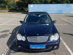 Blau Gebraucht 2005 Mercedes C180 Limousine | 6.800 € (Teuer)