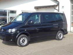 Schwarz metallic Gebraucht 2015 VW T5 Van | 38.930 €
