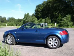 Blau Gebraucht 2003 Audi TT Roadster Sport Cabrio | 6.500 € (Fairer Preis)