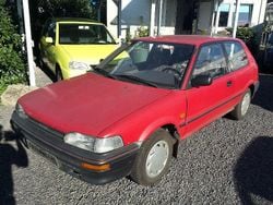 Rot Gebraucht 1989 Toyota Corolla SR Limousine | 600 €