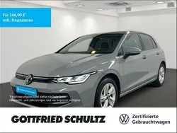 Grau Gebraucht 2024 VW Golf VIII Life Limousine | 23.990 € (Fairer Preis)