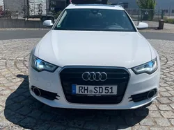 Weiß Gebraucht 2014 Audi A6 Ambiente Kombi | 8.999 € (Guter Preis)