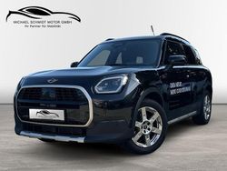Schwarz Gebraucht 2024 Mini Countryman Essential SUV | 33.600 € (Superpreis)