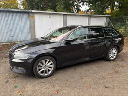 Schwarz Gebraucht 2018 Skoda Superb Kombi | 21.490 € (Etwas zu teuer)