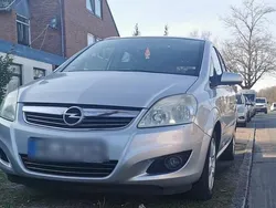 Silber Gebraucht 2008 Opel Zafira Van / Kleinbus | 3.500 € (Fairer Preis)