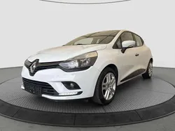 Weiß Gebraucht 2020 Renault Clio V Kleinwagen | 9.680 € (Guter Preis)