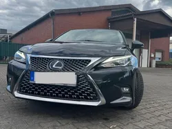 Schwarz Gebraucht 2019 Lexus CT200h Limousine | 15.390 € (Etwas zu teuer)
