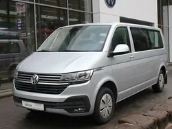 Reflexsilber metallic Gebraucht 2023 VW T6.1 Comfortline Van | 45.990 €