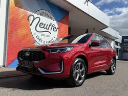 Lucidrot Gebraucht 2024 Ford Kuga ST-Line X SUV | 41.890 € (Fairer Preis)