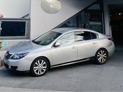 Grau Gebraucht 2011 Renault Latitude Limousine | 4.200 €