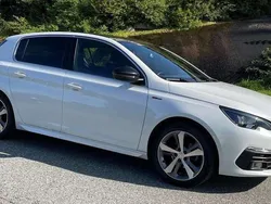 Weiß Gebraucht 2017 Peugeot 308 GT-line Limousine | 10.750 € (Guter Preis)