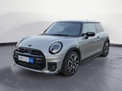 Melting silver metallic Gebraucht 2025 Mini John Cooper Works Kleinwagen | 31.760 € (Fairer Preis)