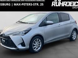 Silber Gebraucht 2018 Toyota Yaris Hybrid Comfort Limousine | 13.690 € (Guter Preis)
