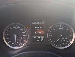 Schwarz Gebraucht 2021 Mercedes Vito Van / Kleinbus | 31.000 € (Teuer)