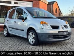 Grau Gebraucht 2006 Renault Modus Authentique Van / Kleinbus | 2.390 € (Fairer Preis)