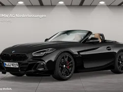 Schwarz Gebraucht 2024 BMW Z4 Efficient Dynamics Cabrio | 49.395 € (Teuer)