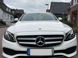 Gebraucht 2018 Mercedes E200 Limousine | 26.500 € (Teuer)