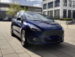 Blau Gebraucht 2016 Ford S-MAX Titanium Van / Kleinbus | 14.499 € (Fairer Preis)