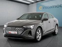 Grau Gebraucht 2024 Audi Q8 e-tron SUV | 58.099 € (Fairer Preis)